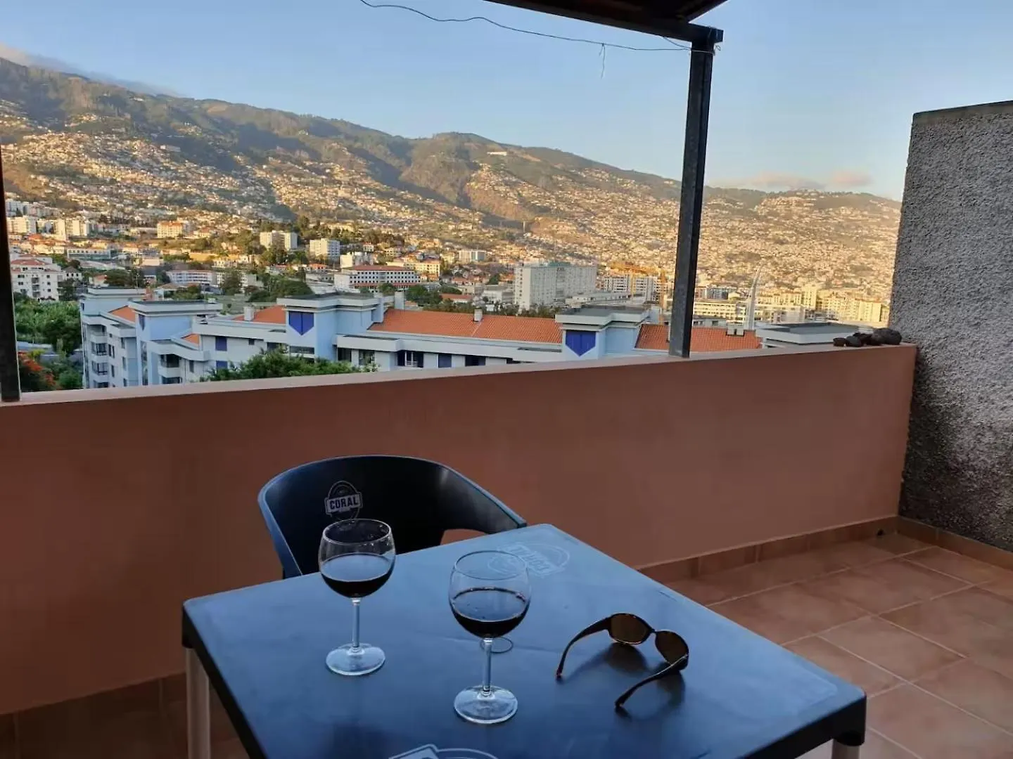 Funchal - Breathtaking Ocean & City View House Portugália